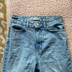 ZARA High Waisted Baggy Jeans